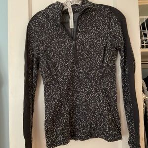 Lululemon Athletica Black and White Speckled Zip Top